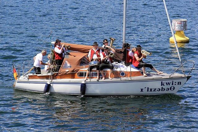 护的行列中 护的行列中